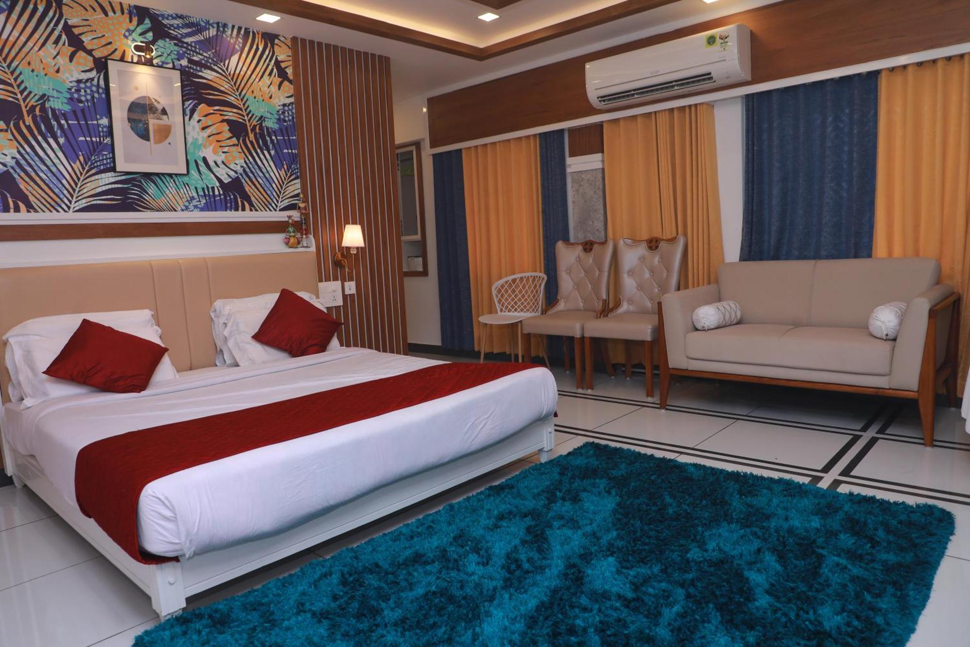 Excellency Airport Hotel Kochi 외부 사진
